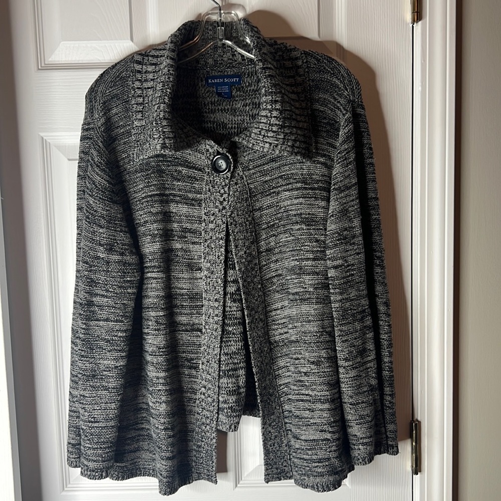 KAREN SCOTT CARDIGAN…Size Large